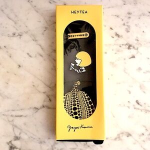 Yayoi Kusama HEYTEA Love & Life keychain